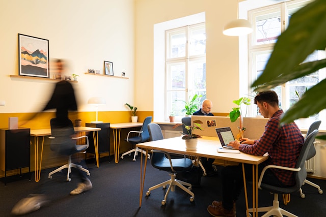 yolk-coworking-krakow-22HGvZyM8gA-unsplash